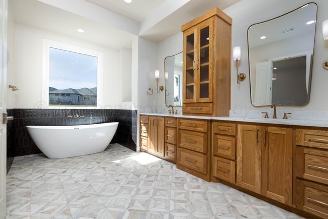 4501 N Rocking Chair Lane, Amarillo, TX 79124