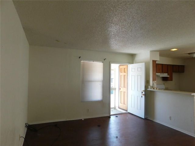2205 Leah CV C, Austin, TX 78748