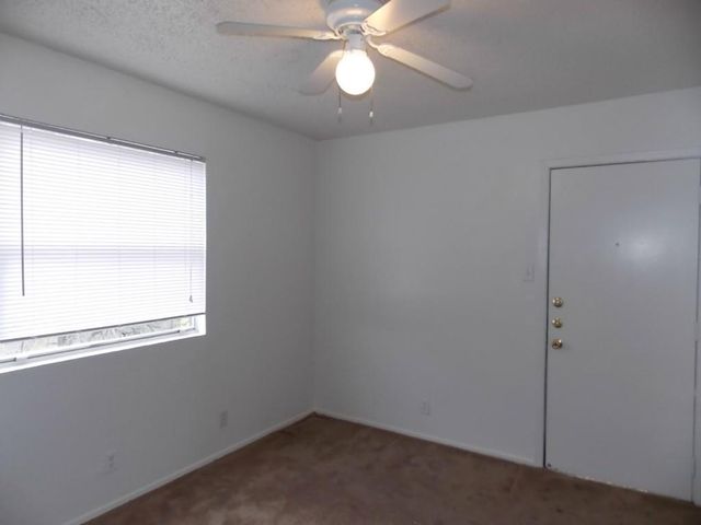 2205 Leah CV C, Austin, TX 78748