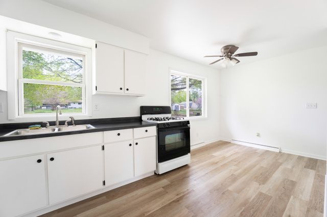 2947 Clarice Street, Kalamazoo, MI 49048