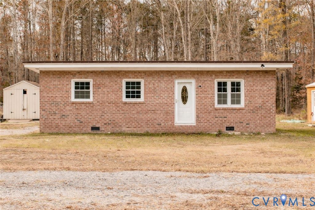 11512 Duncan Rd, Dinwiddie, VA 23805