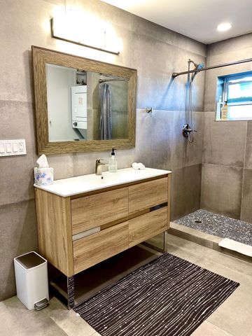 203 Seacrest Lane A, Delray Beach, FL 33444