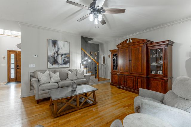 4897 Hampshire Place, Hixson, TN 37343