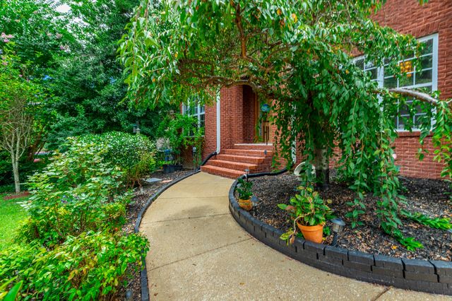 4897 Hampshire Place, Hixson, TN 37343