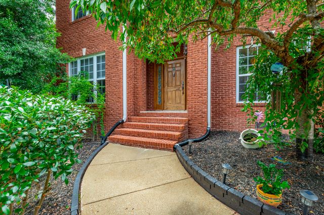 4897 Hampshire Place, Hixson, TN 37343