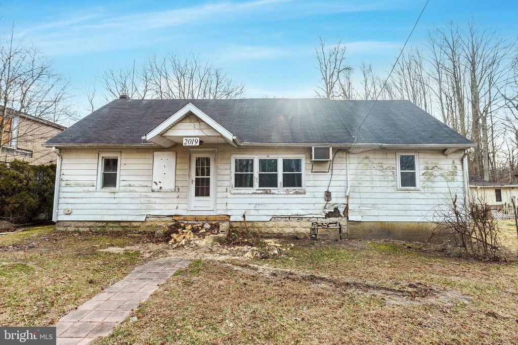 2019 CLAYTON WILLIAMSTOWN RD, Franklinville, NJ 08322