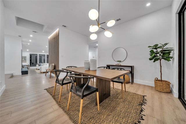7001 Rocky Top Circle, Dallas, TX 75252