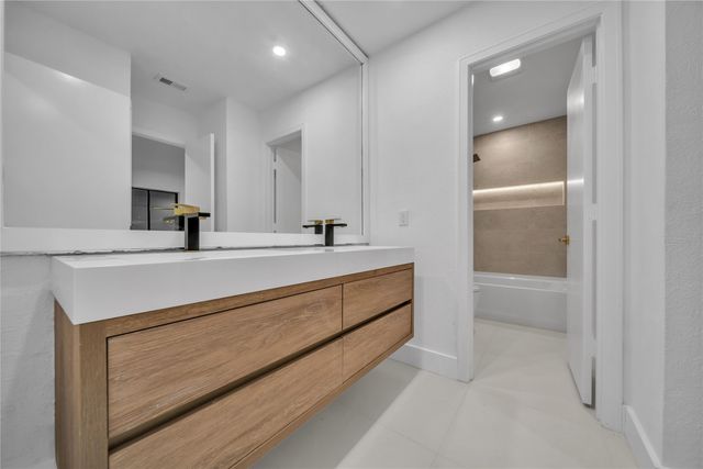 7001 Rocky Top Circle, Dallas, TX 75252