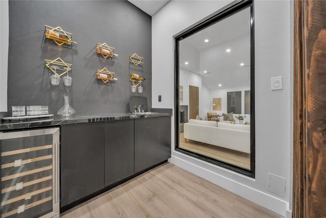 7001 Rocky Top Circle, Dallas, TX 75252