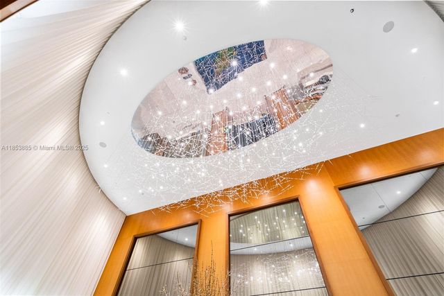 551 N Fort Lauderdale Beach Blvd R2109, Fort Lauderdale, FL 33304