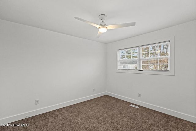 411 Myrtlewood Circle, Jacksonville, NC 28546