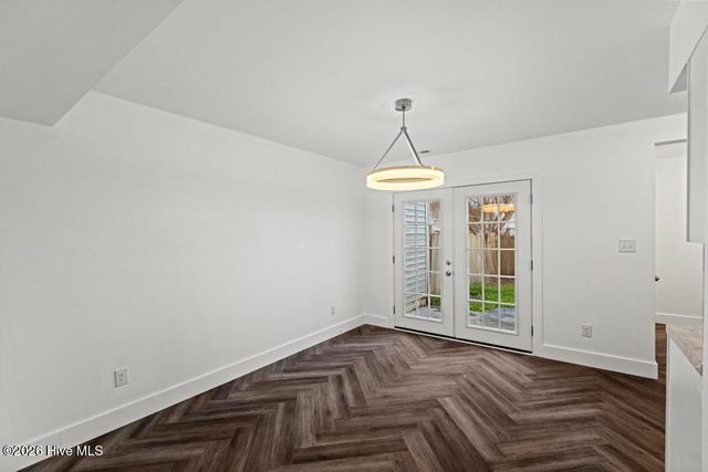 411 Myrtlewood Circle, Jacksonville, NC 28546