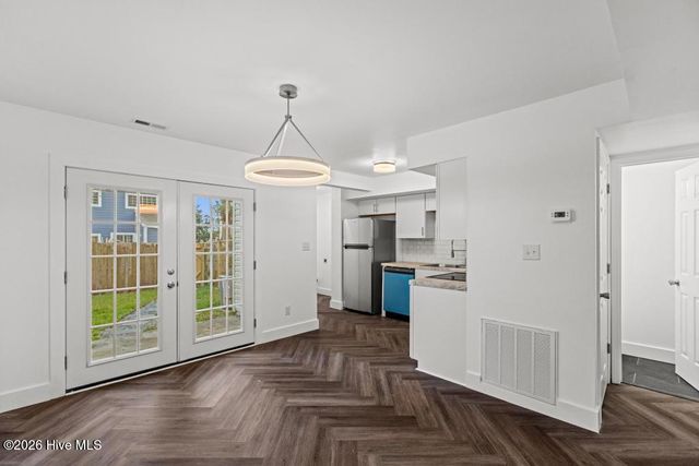 411 Myrtlewood Circle, Jacksonville, NC 28546