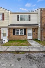 411 Myrtlewood Circle, Jacksonville, NC 28546