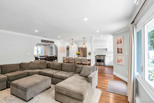 31 Jane Drive, North Babylon, NY 11703