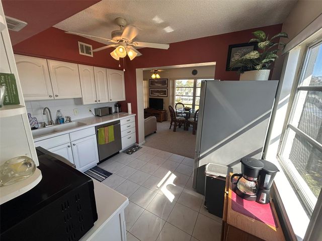 2428 COLUMBIA DRIVE 72, Clearwater, FL 33763