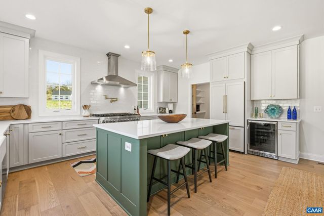 3550 DICK WOODS RD, Charlottesville, VA 22903