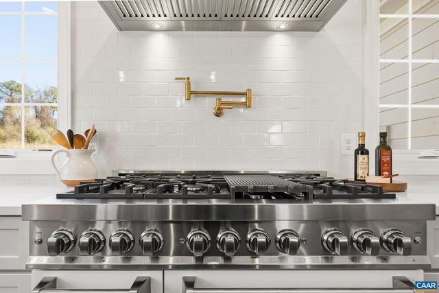 3550 DICK WOODS RD, Charlottesville, VA 22903