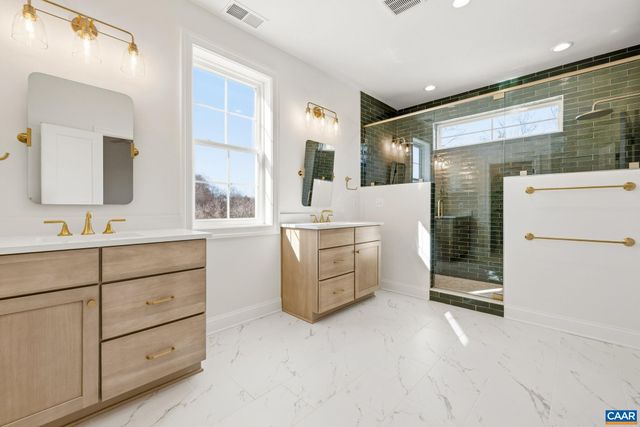 3550 DICK WOODS RD, Charlottesville, VA 22903