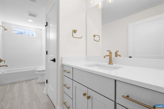 3550 DICK WOODS RD, Charlottesville, VA 22903