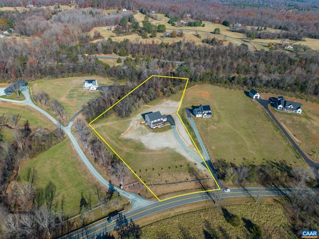 3550 DICK WOODS RD, Charlottesville, VA 22903