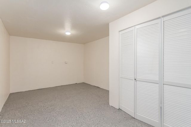 3133 N Iroquois Avenue, Tucson, AZ 85705