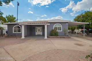 3133 N Iroquois Avenue, Tucson, AZ 85705