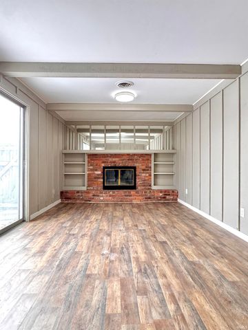 7231 Treverton Drive, Fort Wayne, IN 46816