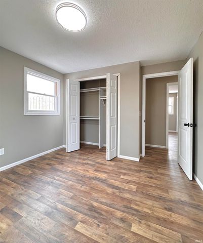 7231 Treverton Drive, Fort Wayne, IN 46816