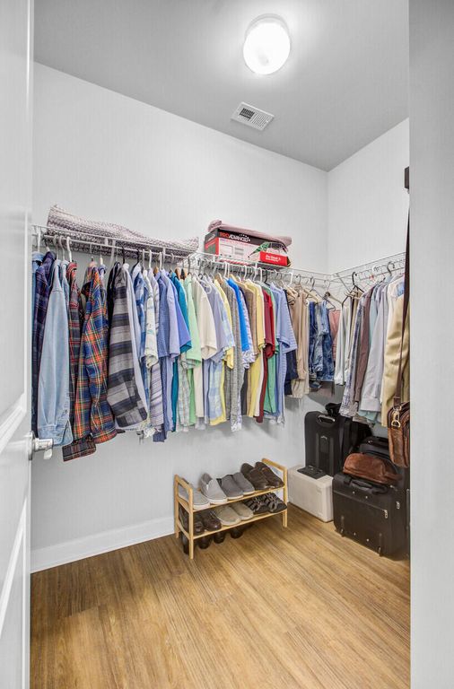 Image 19 of property listing at 1539 Thin Pine Drive, Johns Island, SC 29455