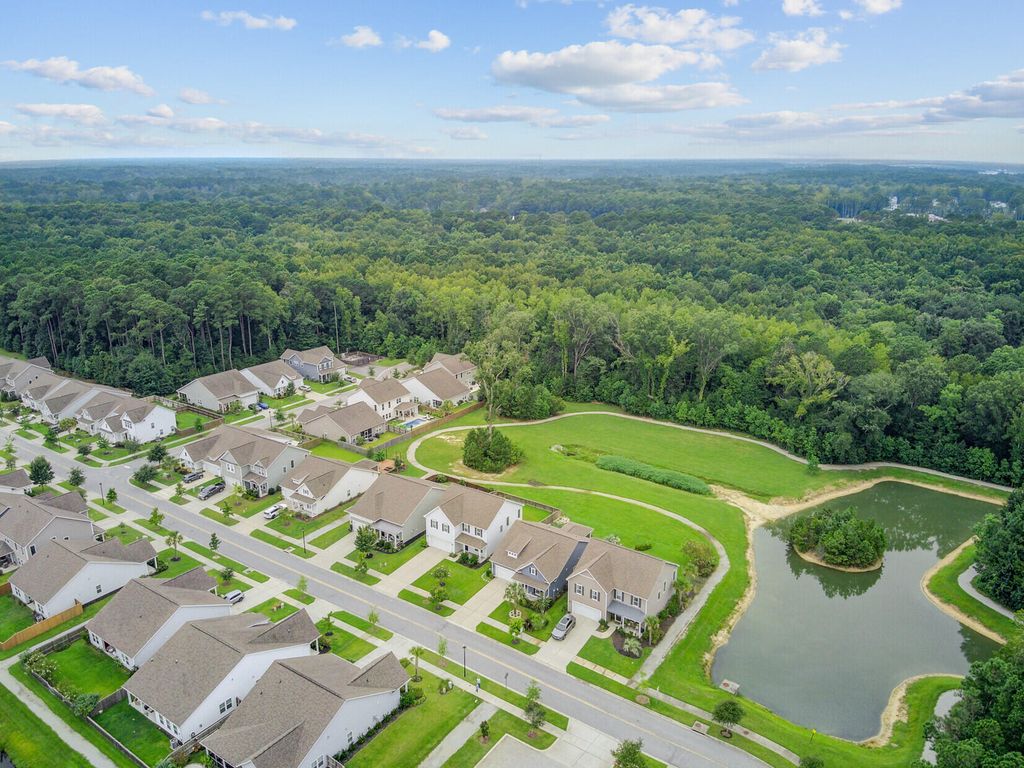 Image 33 of property listing at 1539 Thin Pine Drive, Johns Island, SC 29455