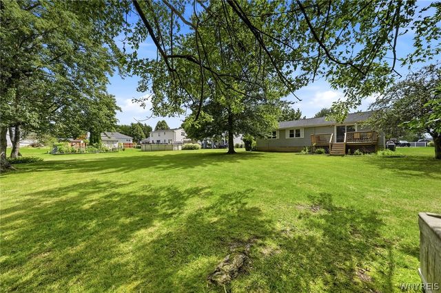 9 Partridge Walk, Lancaster, NY 14086