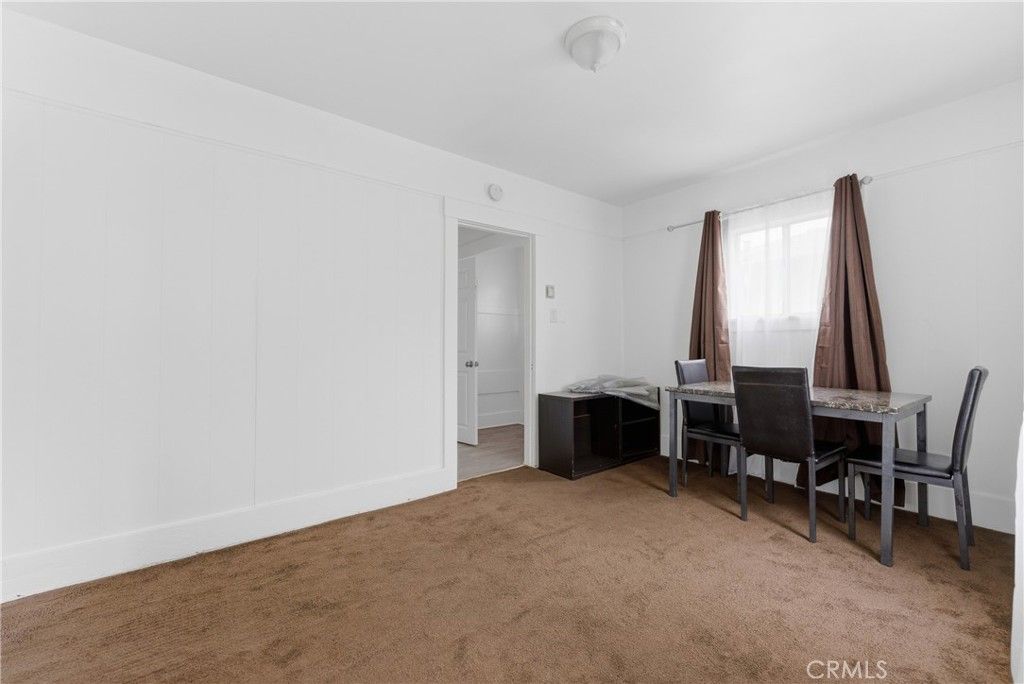 Image 23 of property listing at 1107 Mahanna, Long Beach, CA 90813