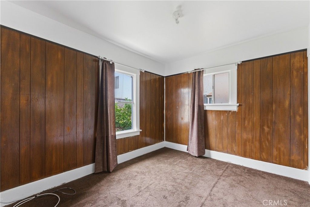 Image 29 of property listing at 1107 Mahanna, Long Beach, CA 90813