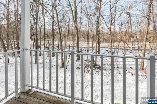 430 Poets Way 430, Mahwah, NJ 07430