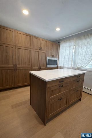 122 Dean Drive 1, Tenafly, NJ 07670