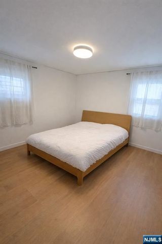 122 Dean Drive 1, Tenafly, NJ 07670