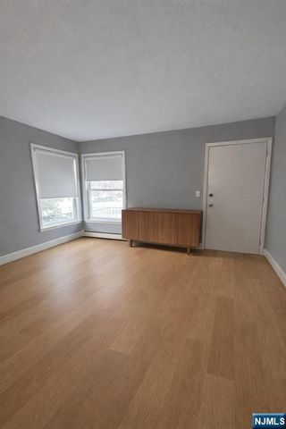 122 Dean Drive 1, Tenafly, NJ 07670