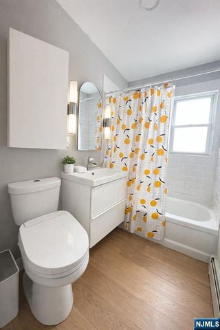 122 Dean Drive 1, Tenafly, NJ 07670