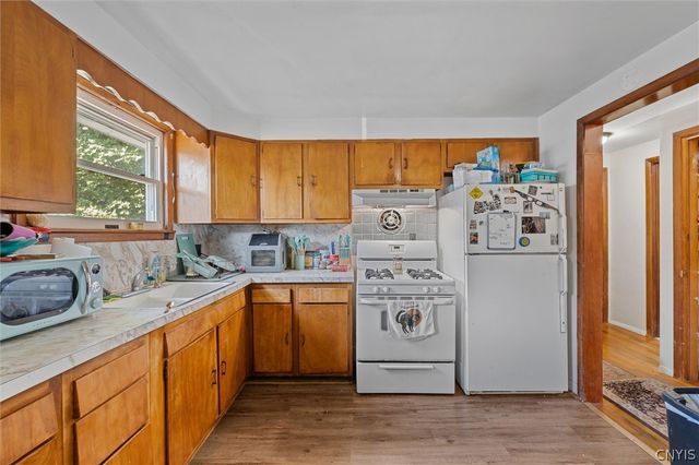 145 South Collingwood Avenue, Syracuse, NY 13206