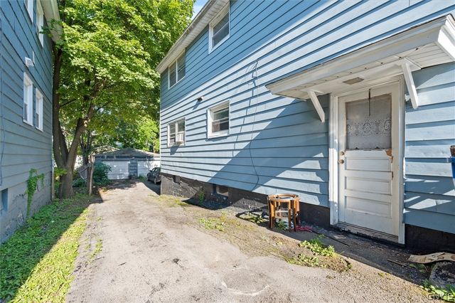 145 South Collingwood Avenue, Syracuse, NY 13206