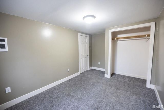 620 S Gharkey Street, Muncie, IN 47305