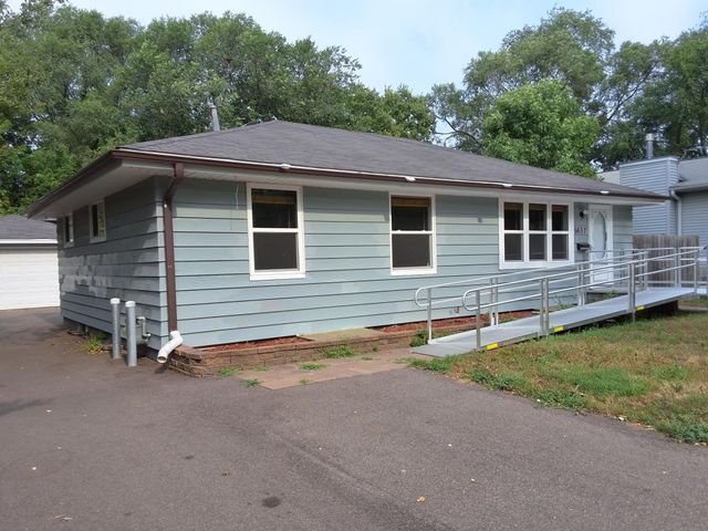 5637 Emerson Avenue N, Brooklyn Center, MN 55430
