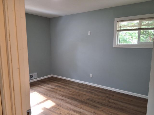 5637 Emerson Avenue N, Brooklyn Center, MN 55430