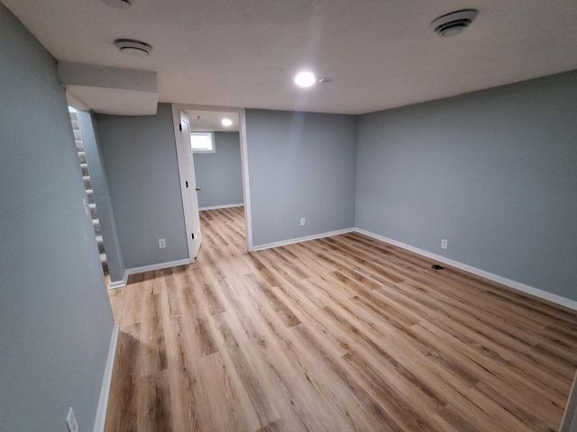 5637 Emerson Avenue N, Brooklyn Center, MN 55430