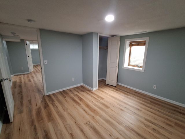 5637 Emerson Avenue N, Brooklyn Center, MN 55430