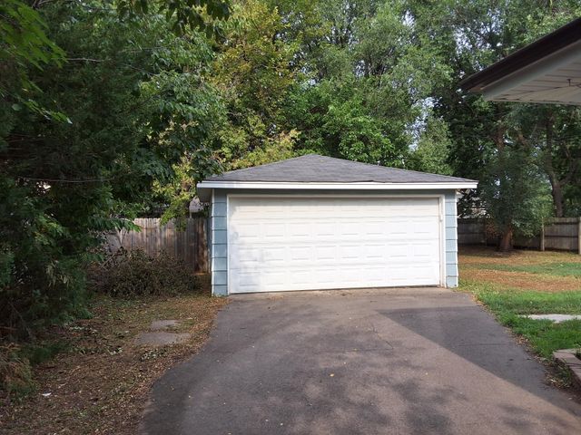 5637 Emerson Avenue N, Brooklyn Center, MN 55430