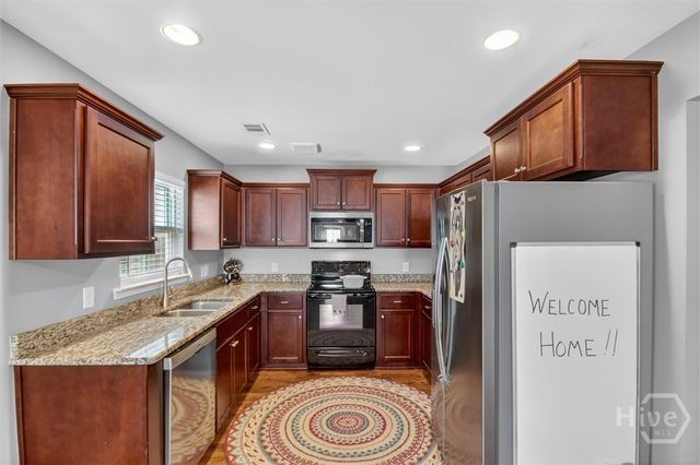 143 Waverly Way, Savannah, GA 31407