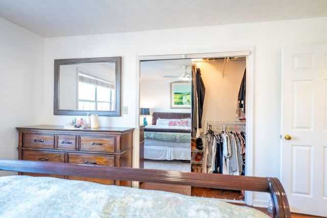 49 W Pine Drive, Ringgold, GA 30736