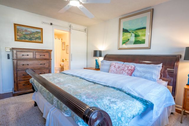 49 W Pine Drive, Ringgold, GA 30736